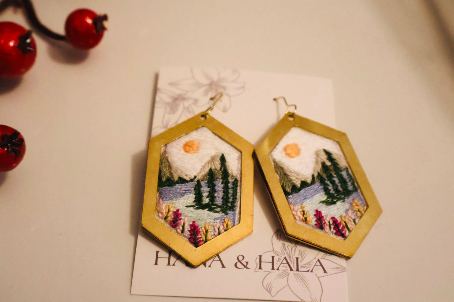 Mountain view earring