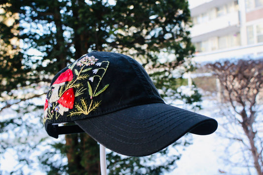 Black Mushroom Hat